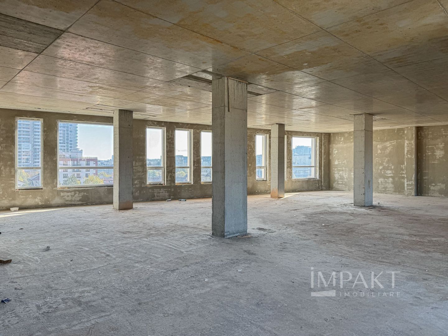 Imobil versatil cu functiuni mixte zona P-ta Mihai Viteazul - Poză 3