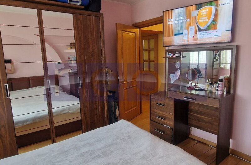 Apartament 4 camere 100mp |  Metrou Stefan cel Mare | Loc parcare+centrala - Poză 4