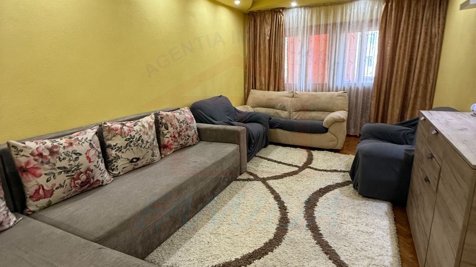 APARTAMENT 3 CAMERE, I.C. FRIMU, 450 €/LUNĂ - Poză 2