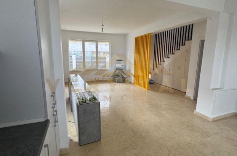 Casă duplex, 280 mp teren, 4 camere com Berceni/ Vidra - Poză 1