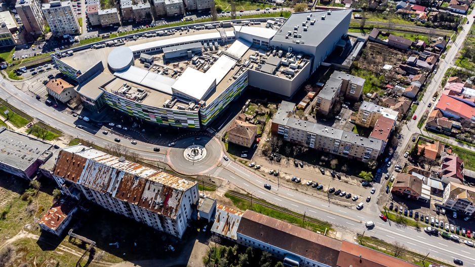 700 mp TEREN INTRAVILAN LÂNGĂ GALERIA MALL - Poză 8