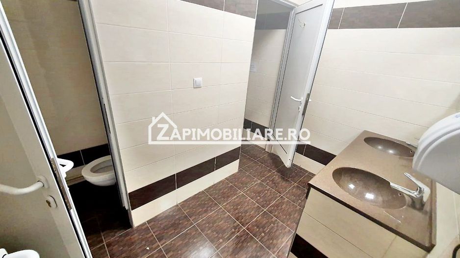 Spatiu Comercial 200 mp.2 băi,zona Ambiet cu parcare - Poză 5