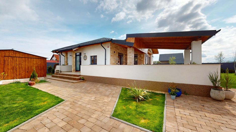 Casa individuala la 16 km de Brasov - Poză 23