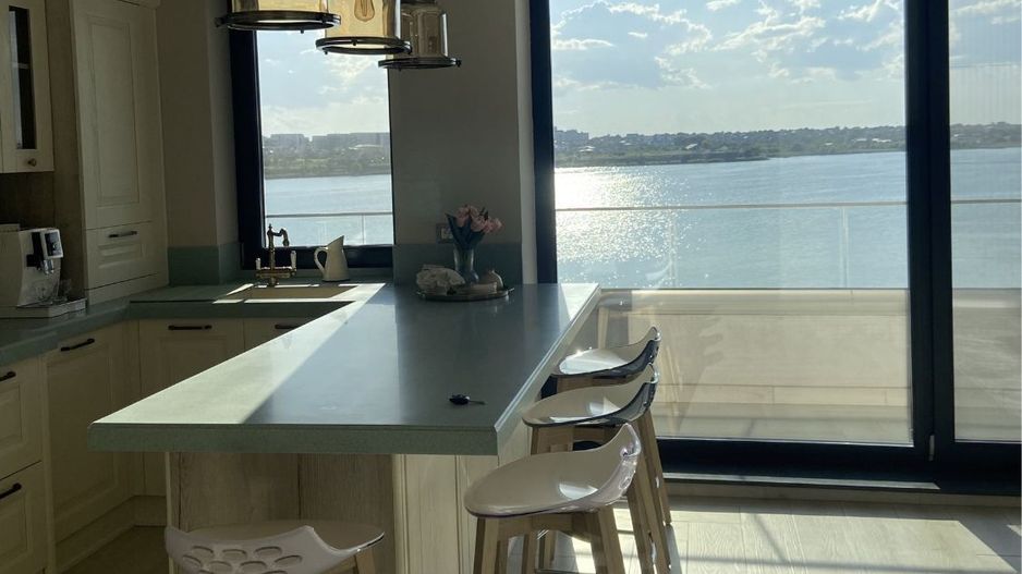 BRASADAS vinde Ap 2 cam 85mp 2018 vedere lac Siutghiol. - Poză 5