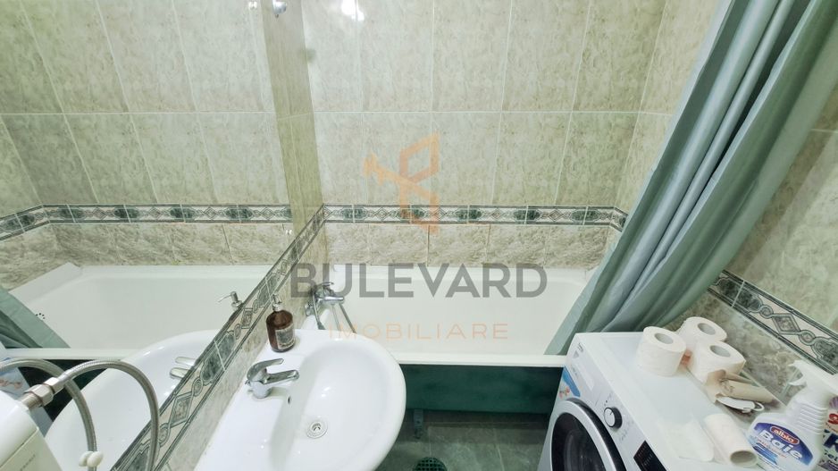 Casa 3 dormitoare, curte 60mp, parcare, langa UMF! - Poză 15