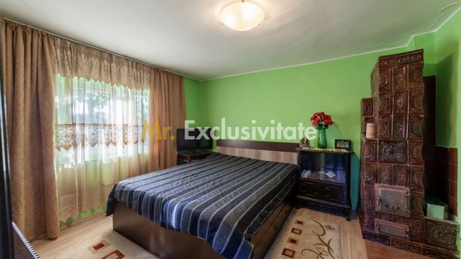 Casa vintage in Com. Uliești, Dambovița  cu  livadă generoasă și anexă - Poză 6