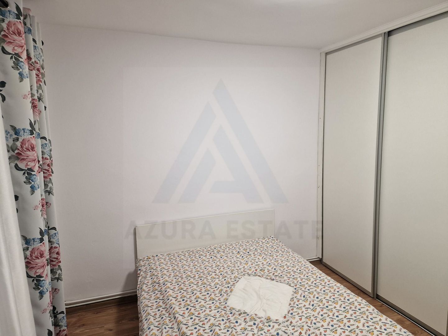Apartament 3 camere 2 bai 66mp + pivnita Terezian - Poză 6