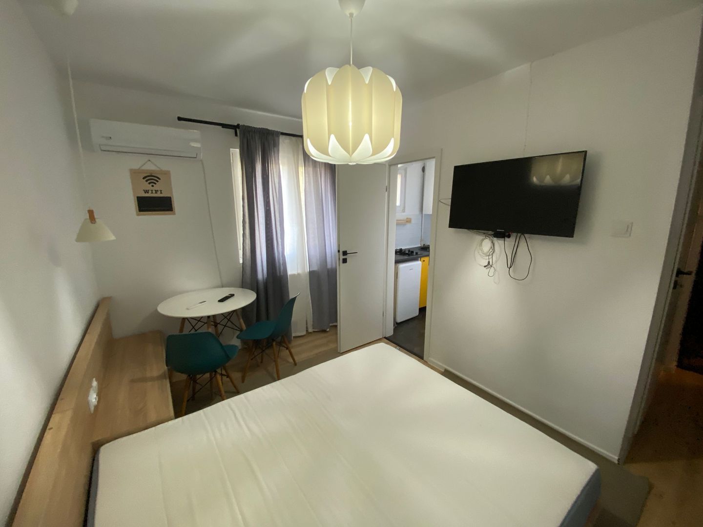 Garsonieră modernă, ultracentrală – zona Alba Iulia / Decebal / SL1 - Poză 2