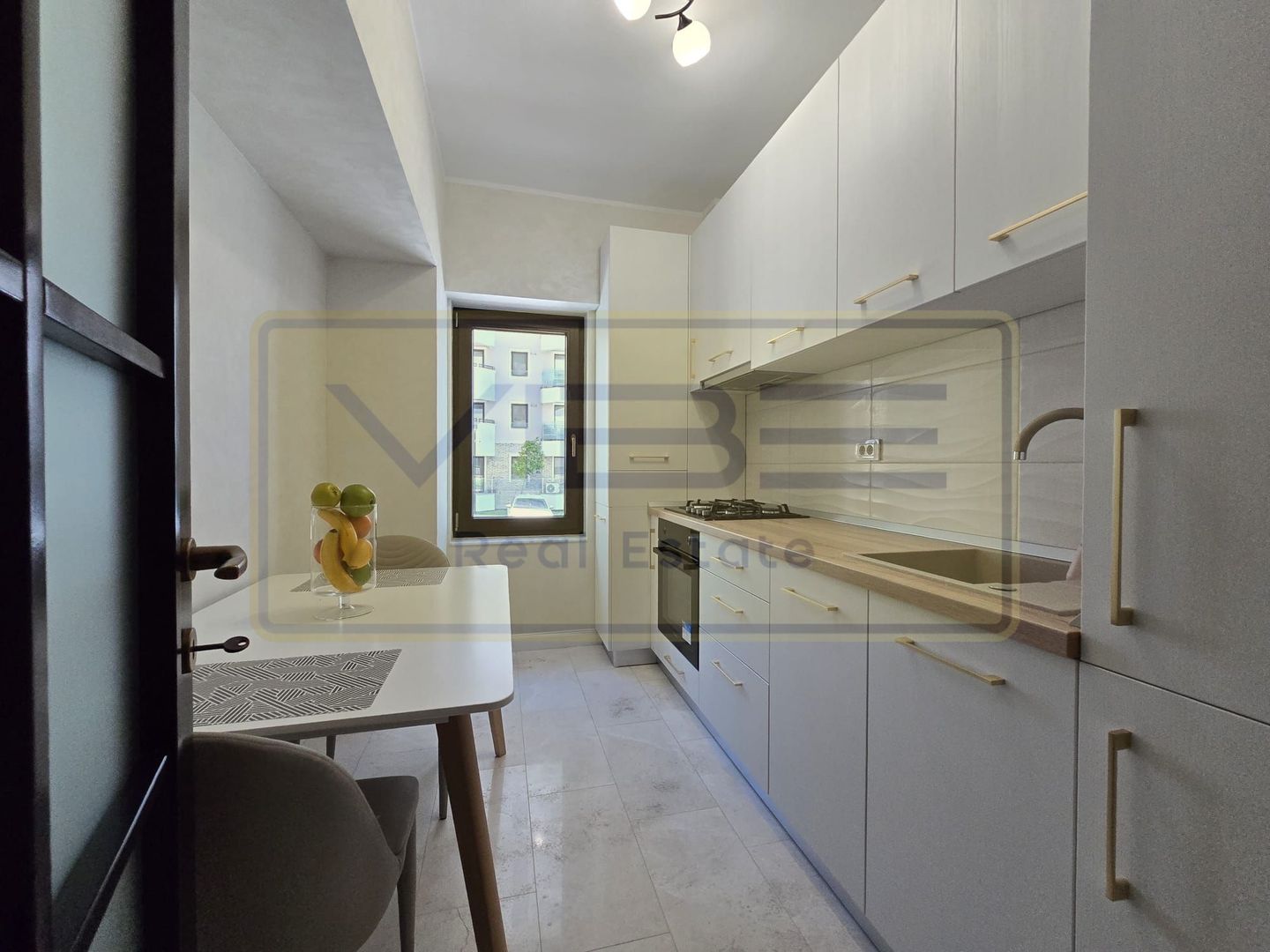 Royal  Town Copou - -INTABULAT -Decomandat - 2 Camere - 60mp - Poză 21