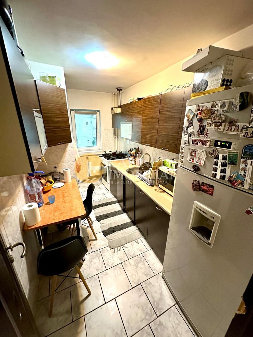 2 CAMERE DECOMANDAT - ETAJ 2 - BELVEDERE NICOLINA - Poză 3