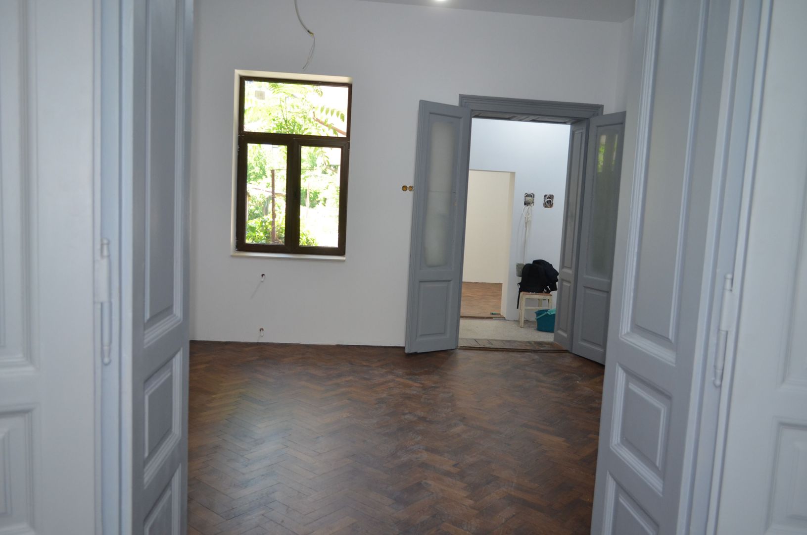 Apartament renovat in zona centrala - Poză 6