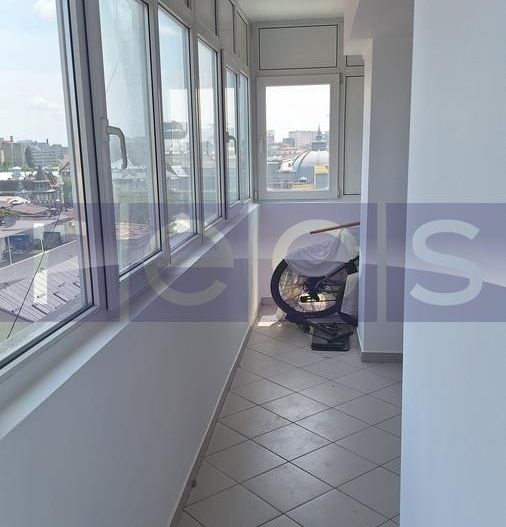 DE VÂNZARE APARTAMENT 4 CAMERE – CALEA VICTORIEI – BLOC REABILITAT - Poză 9