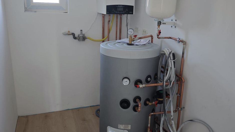 Duplex cu 4 camere si teren generos 350mp - Poză 10