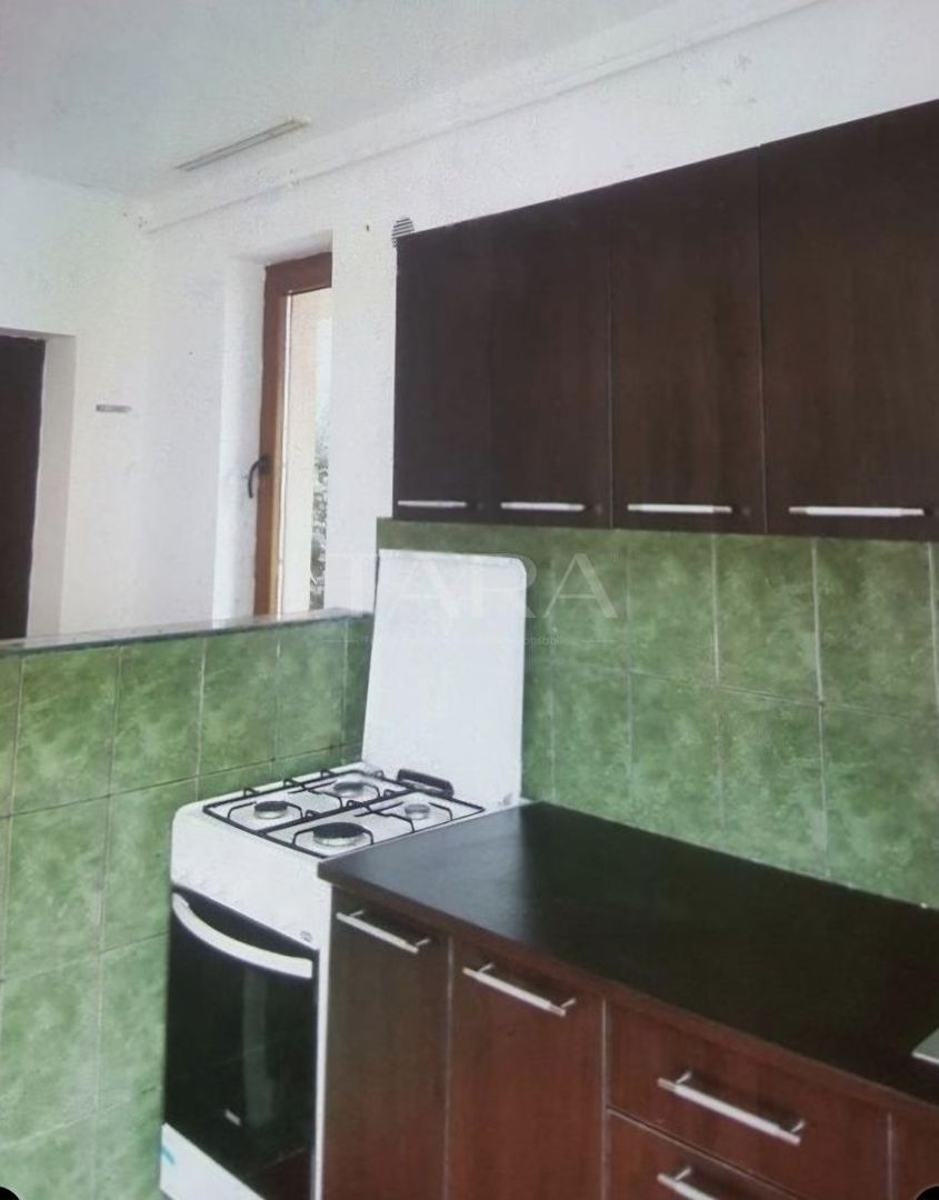 Apartament Câmpului, Zonă Liniștită, bloc tip vilă. Gradină de 30 mp. - Poză 3