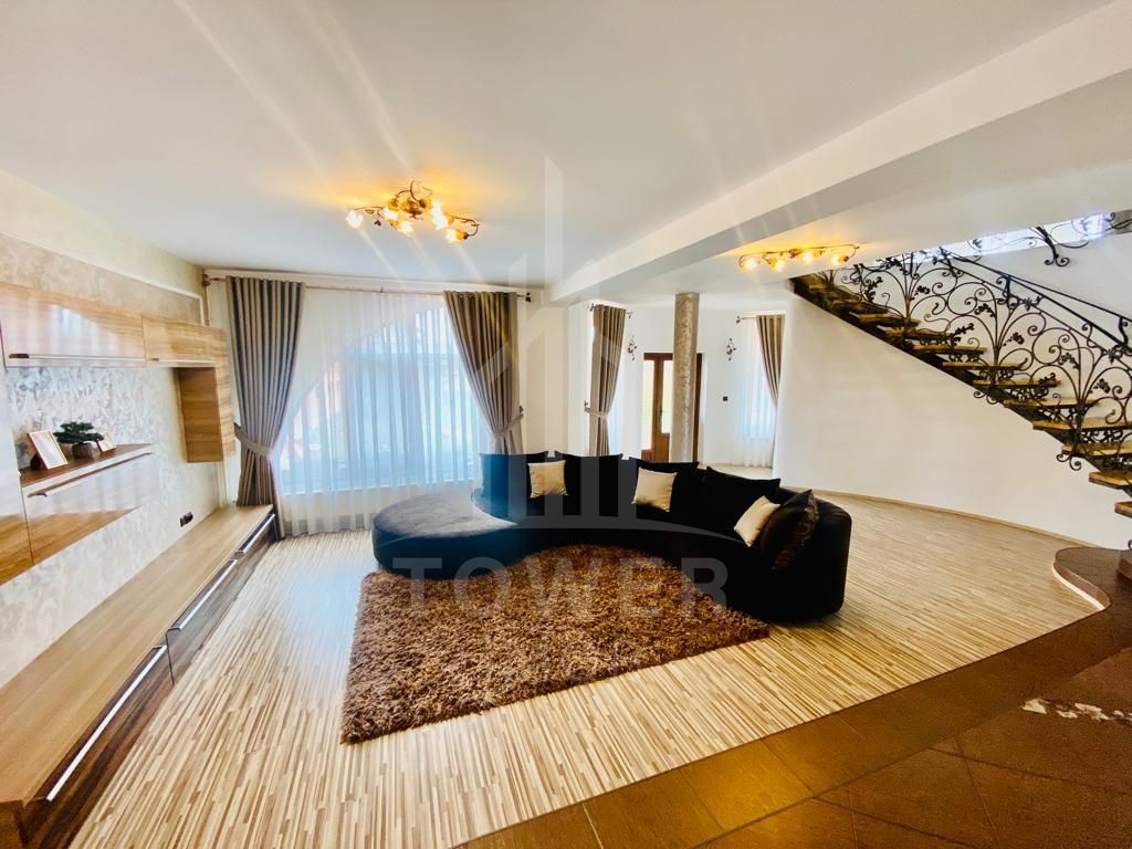 Casă 8 camere de vânzare | zona Terezian - Poză 4