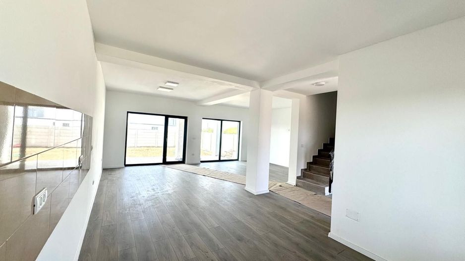 Duplex modern la cheie cu 4 camere, 123mp | Săcălaz| - Poză 2