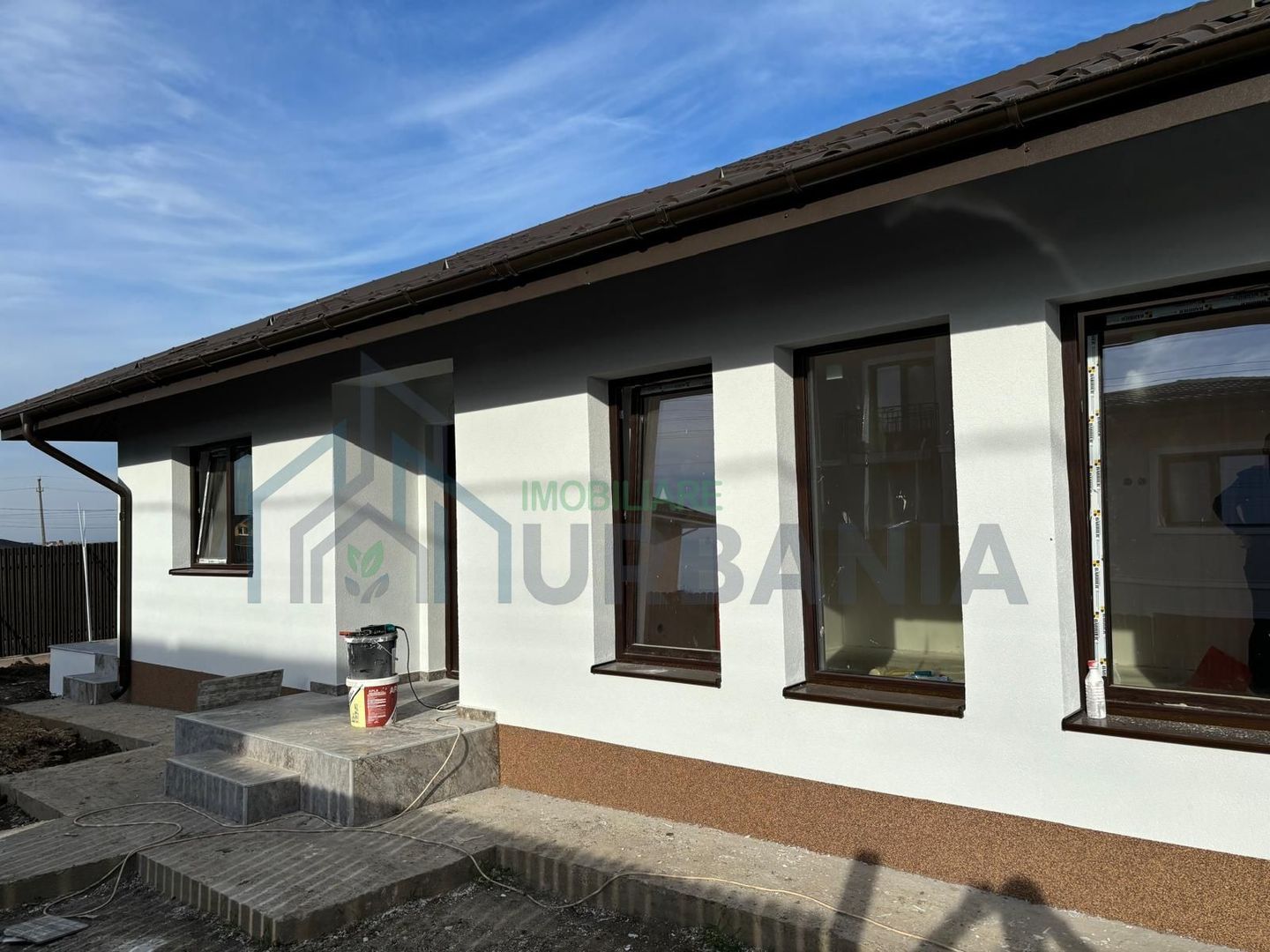 Casă la parter, Valea Lupului, strada Mihail Sadoveanu - Poză 2
