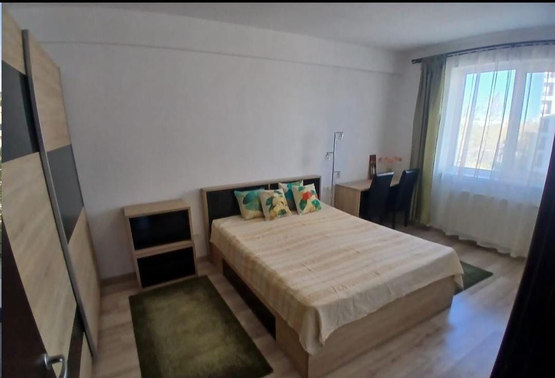 Apartament spatios 2 camere, 2 bai si balcon 13mp in zona Poltehnica - Poză 4