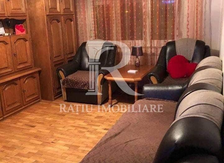 Apartament cu 3 camere | Etaj intermediar | Rogerius | Oradea - Poză 2