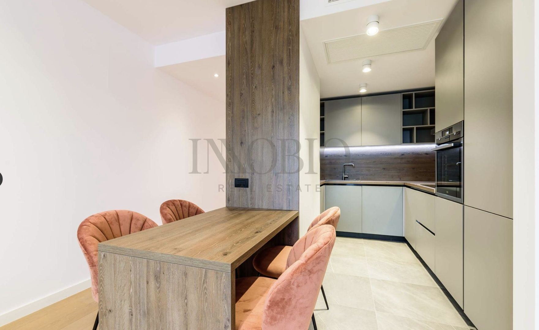 Apartament 3 Camere | One Herastrau Towers | Loc de Parcare - Poză 6