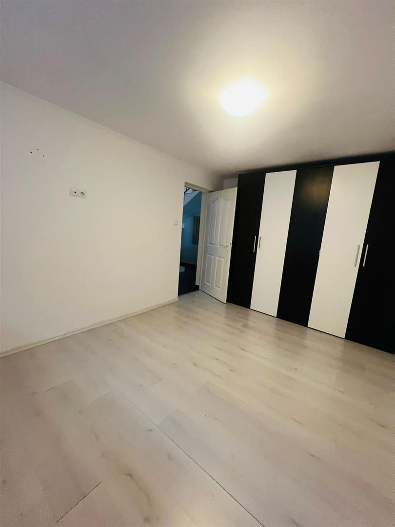 Apartament cu 3 camere de vanzare  bloc nou - Poză 2