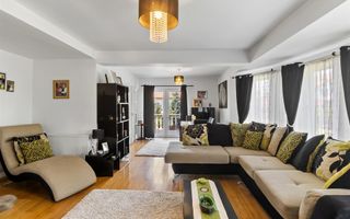 Vila / Casa superba cu 5 camere zona | 1032 mp teren |  Sanpetru Brasov - Poză 7