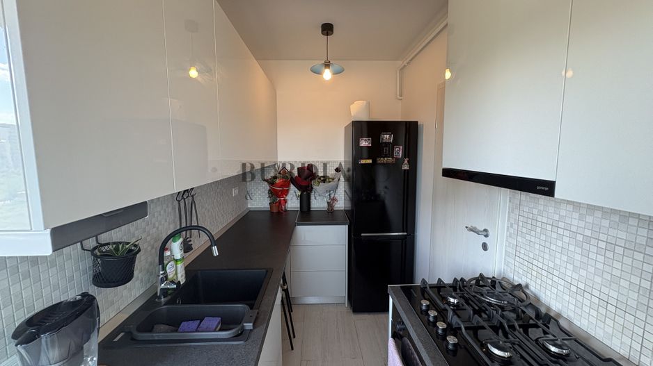 Apartament cu 2 camere + Loc de parcare - Titan - Metrou Nicolae Teclu - Poză 6