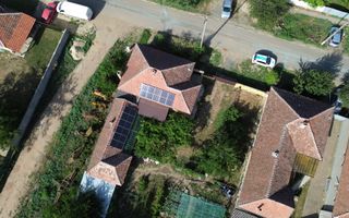 Casă cu 4 camere și teren de 5538 mp în Macea - Poză 14