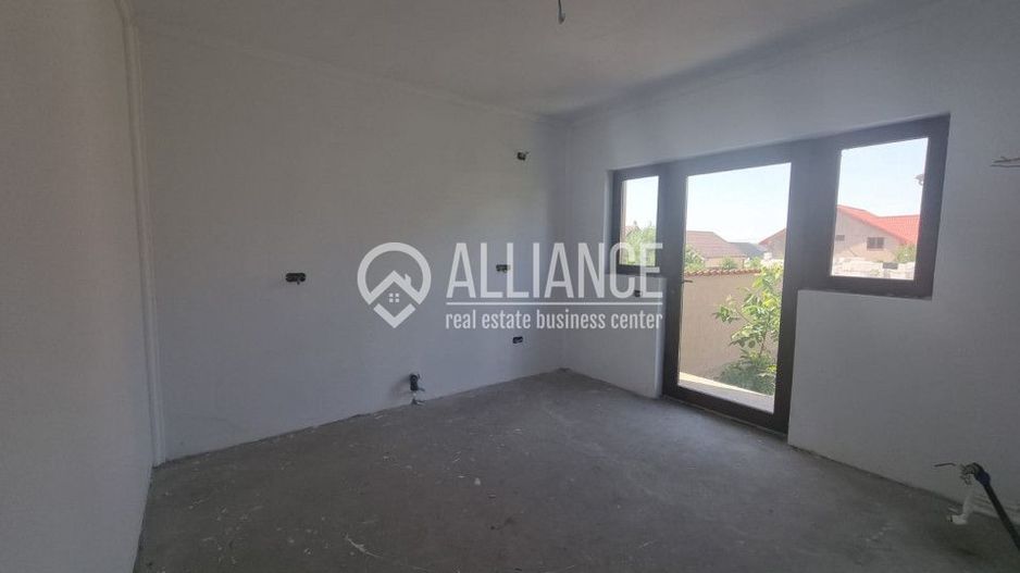 VALU LUI TRAIAN ( COD 02) -  Casa Superba 4 Camere aproape de conac - Poză 7