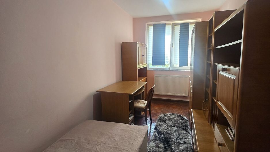 Apartament 3 camere – Etaj 1 – Zona Abator - Poză 11