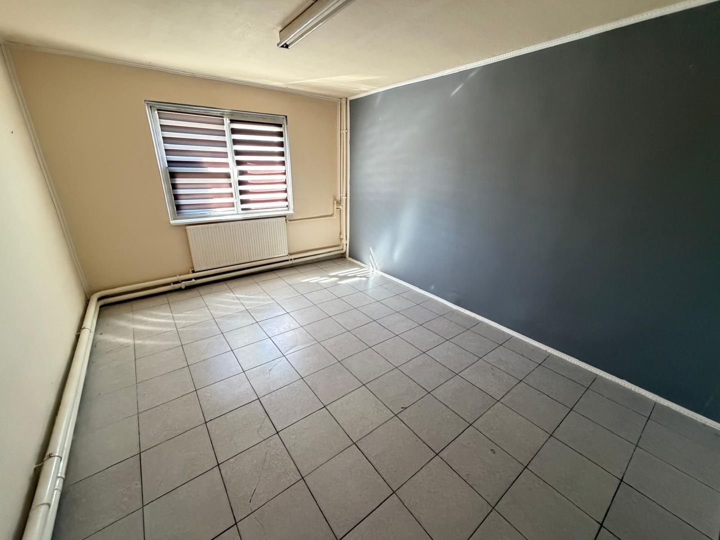 21 mp | Bulevardul Muncii | APARTAMENT/BIROU/COMERCIAL - Poză 1