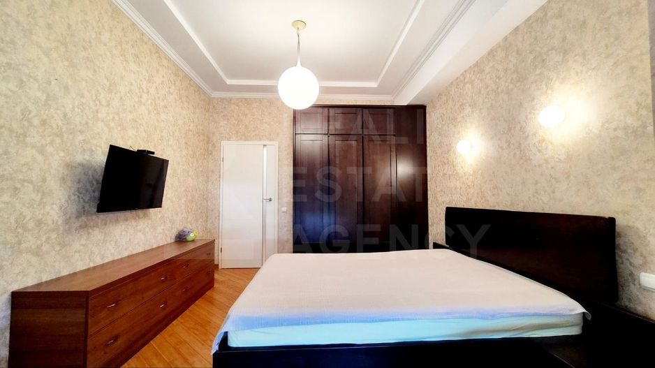 Chirei apartament 3 camere 83 mp, bd. Decebal, Botanica - Poză 9