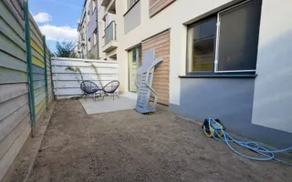 3 camere Semidecomandat | 2 bai | Parcare | Mobilat Utilat | Curte - Poză 22