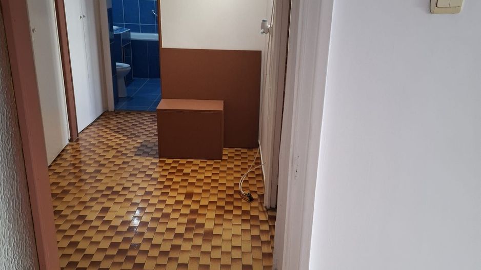 APARTAMENT NEMOBILAT ZONA DOROBANTI - Poză 9