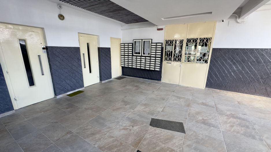 Garsoniera moderna, renovata, cu vedere panoramică – Parcul Tractorul, Brașov - Poză 20