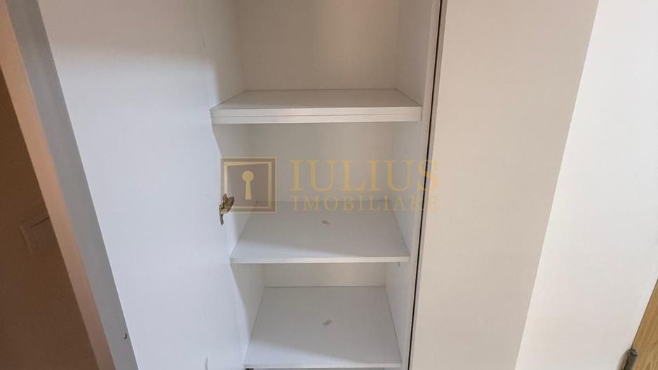Recent renovat| 2 camere| garaj, et.2| lift| balcon 12 mp. - Poză 15