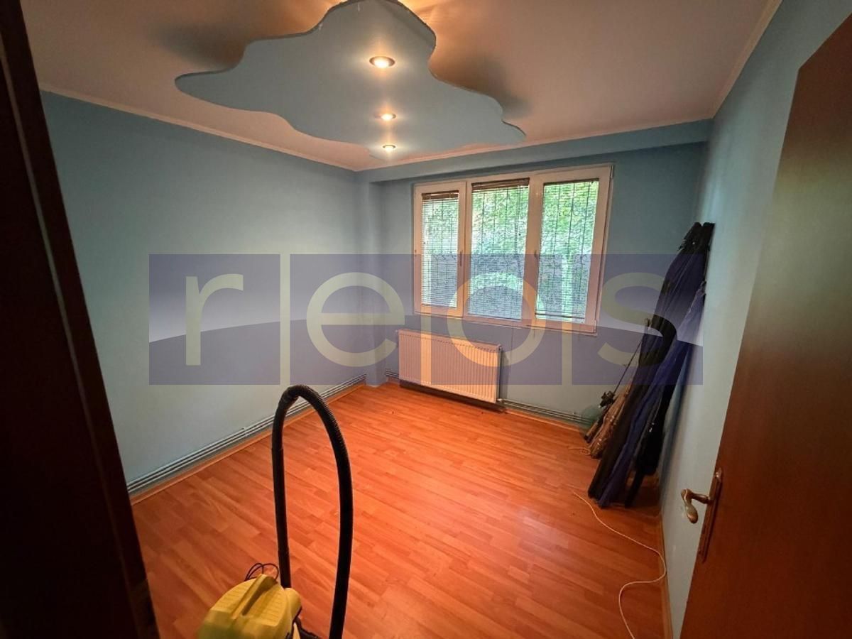 DE VANZARE 3 CAMERE DRUMUL TABEREI –  METROU RAUL DOAMNEI  CENTRALA - Poză 3