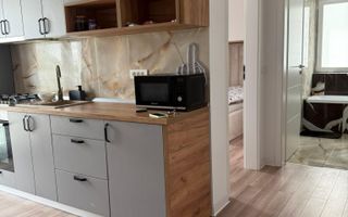 Mobilat si utilat. Etaj 1. Strada asfaltata - Poză 5