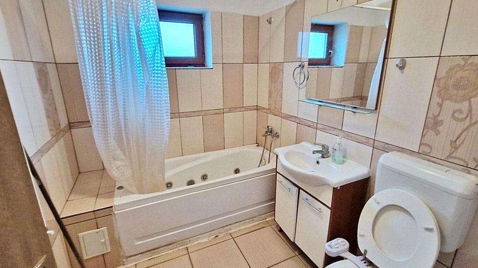 Vanzare vila deosebita, 7 camere, Labusesti-Uiasca - Poză 11