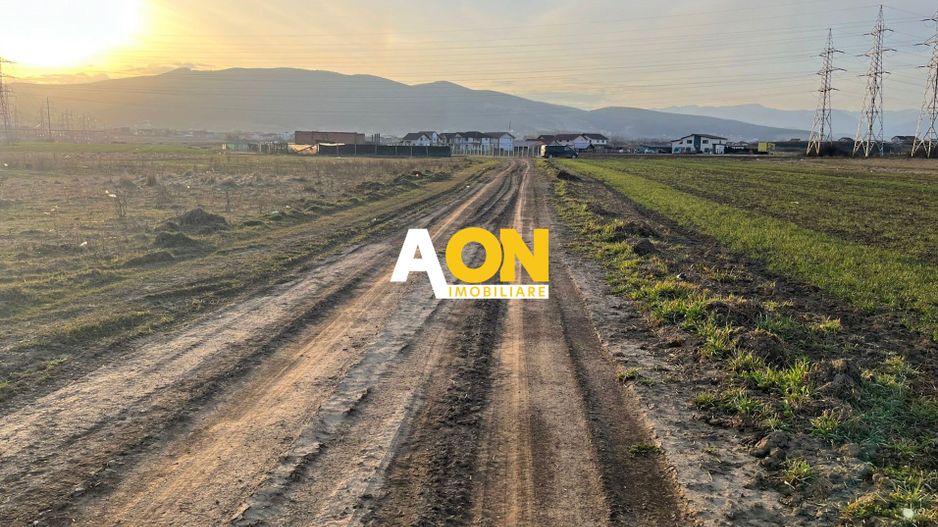 Teren de vanzare str. Emil Racovita, 900MP, toate utilitatile - Poză 2