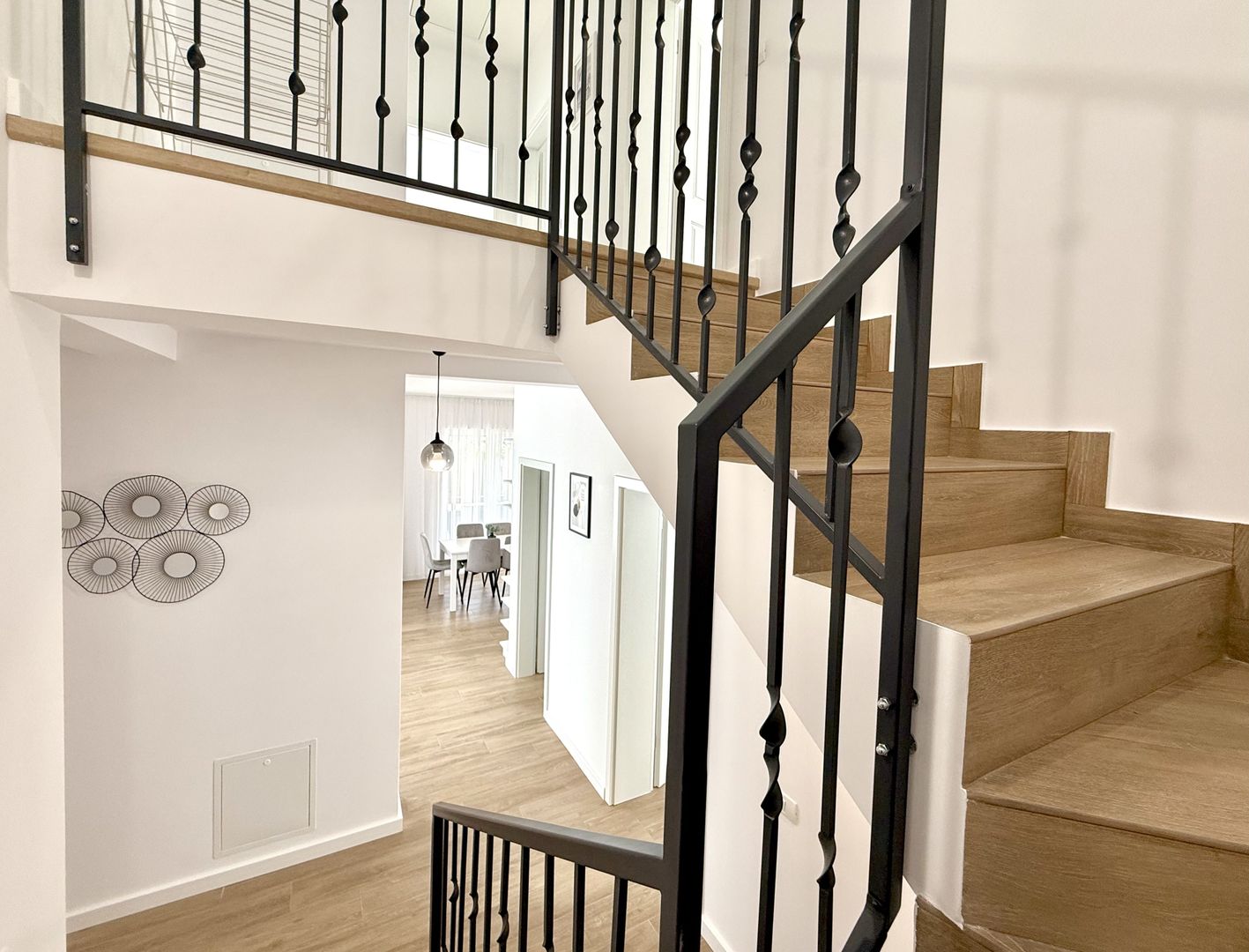 Duplex Modern la Prima Închiriere - Confort și Eleganță! - Poză 17