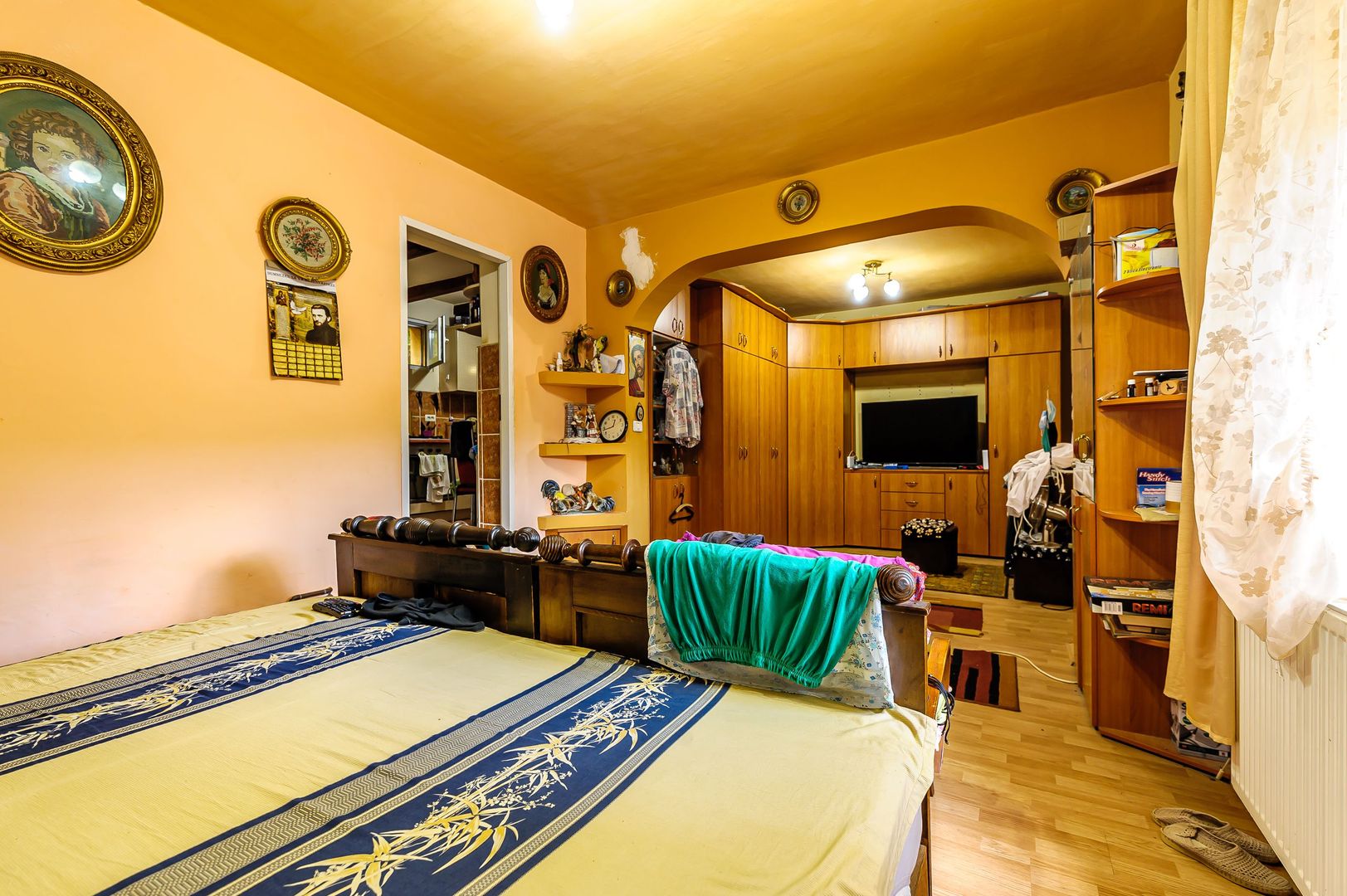 PROPRIETATE VÂNDUTĂ Casă conac cu 15.000 mp deal împădurit la Barațca, - Poză 8