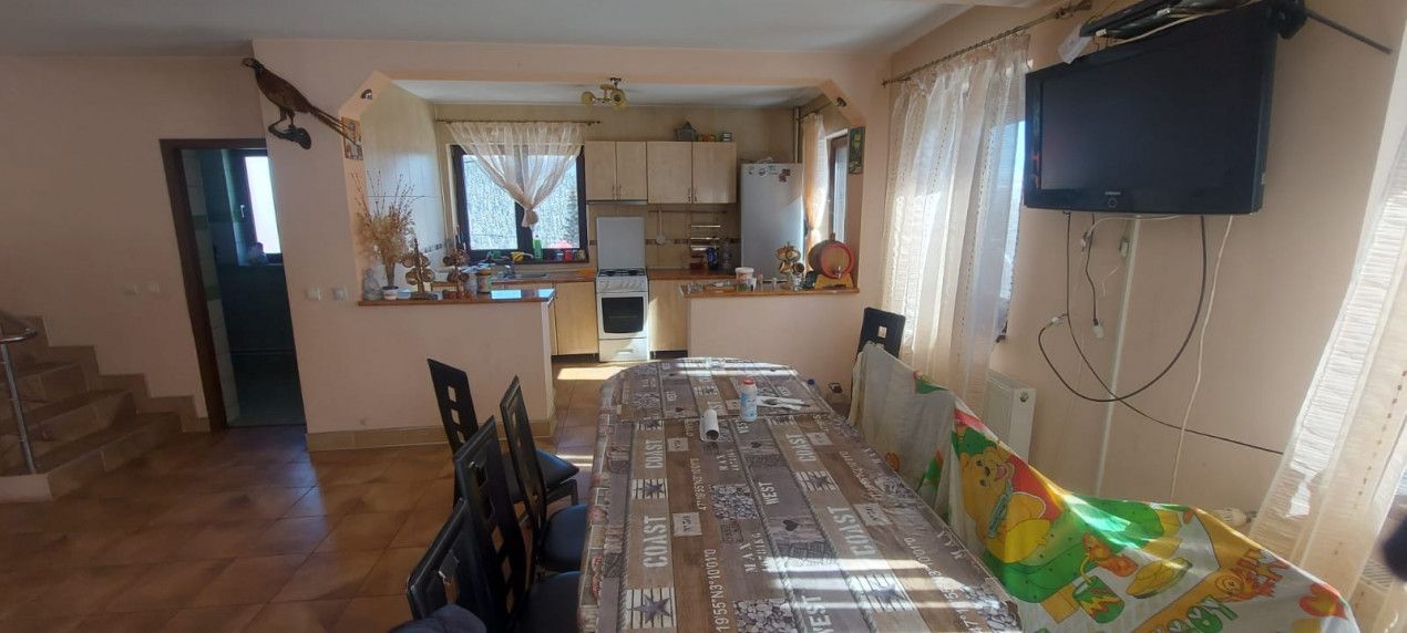 Pensiune de vânzare în stațiunea Rânca, jud. Gorj - Poză 12