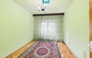 Apartament cu 5 camere în zona Polivalentă - Poză 8