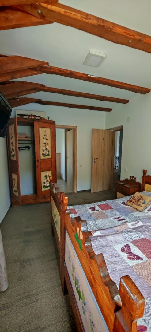 Casa / vila,  pensiune investitie zona Sacele, Brasov - Poză 12