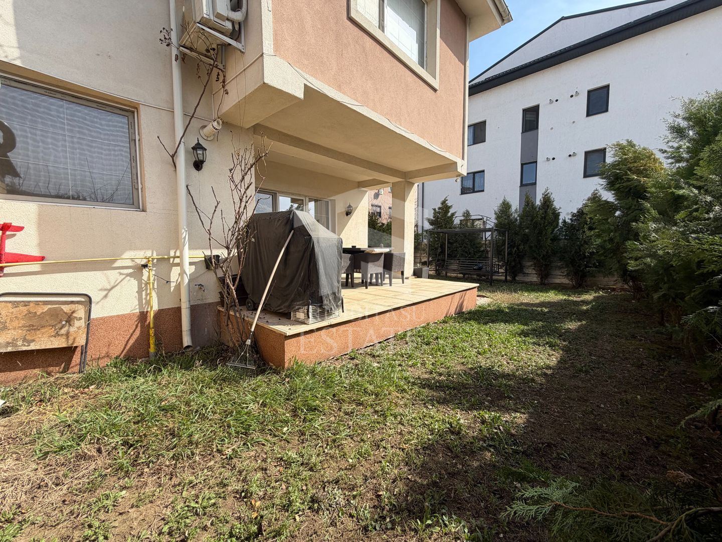 DOBROESTI - Ciresului | Vila tip Duplex - Curte + Parcari - Poză 6