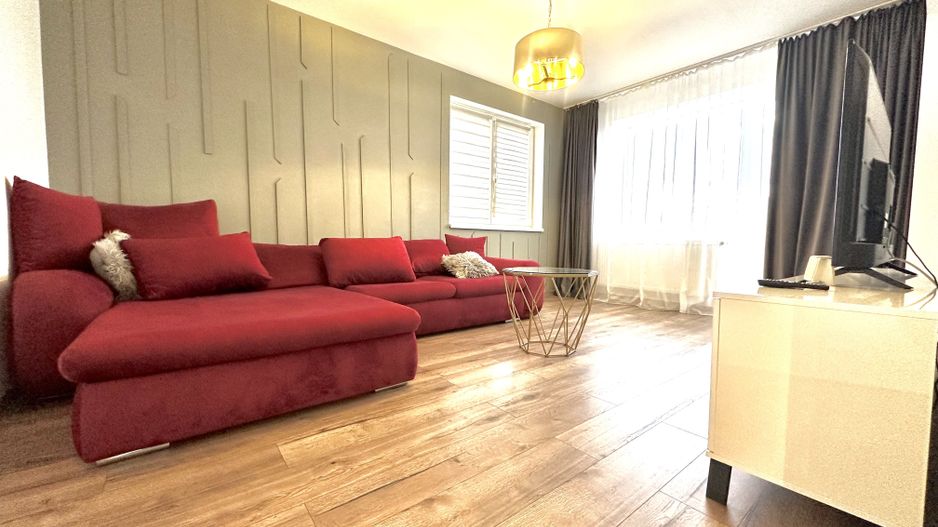 Apartament 2 camere decomandat de închiriat in  zona Coresi, Brașov - Poză 3