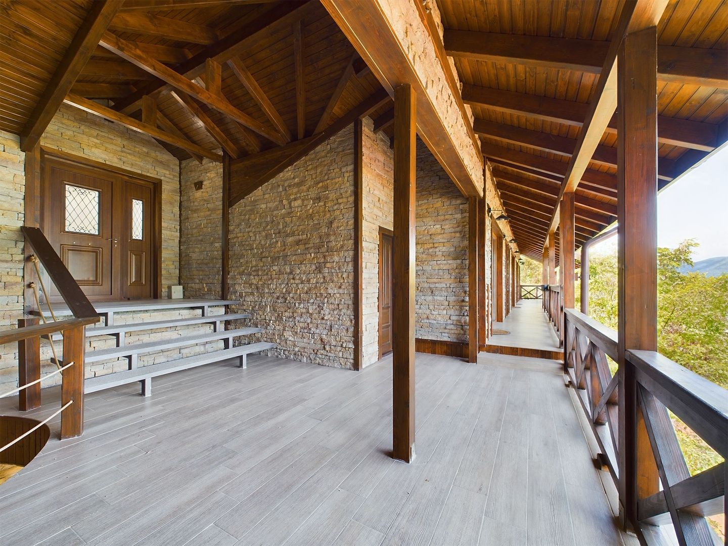 Pensiune de Lux pe Malul Dunării în Dubova - Poză 13