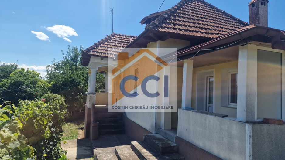 Casa in mediu rural cu teren - Poză 12