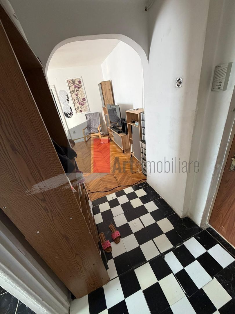 Apartament 3 camere zona Giulesti - Poză 3